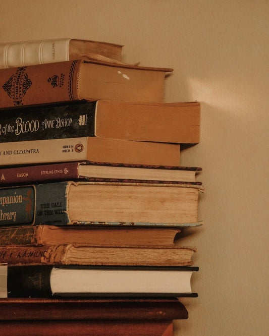 THE OG BOOKSTAGRAM? THE CURIOUS HISTORY OF FORE-EDGE PAINTING